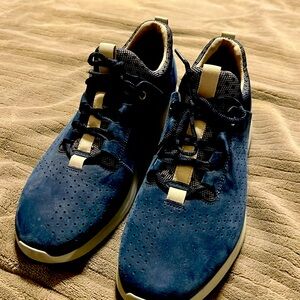 Men’s Slip In Sneakers